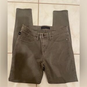 Rock & Republic “Kashmiere” Skinny Jeans – Size 8M